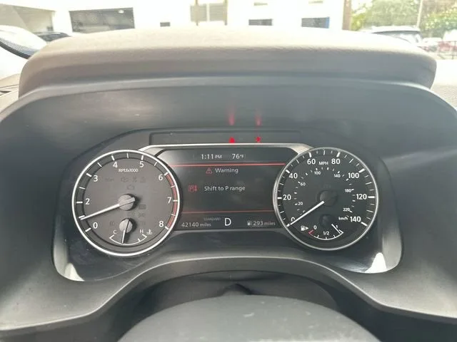 2023 Nissan Rogue SV photo 26