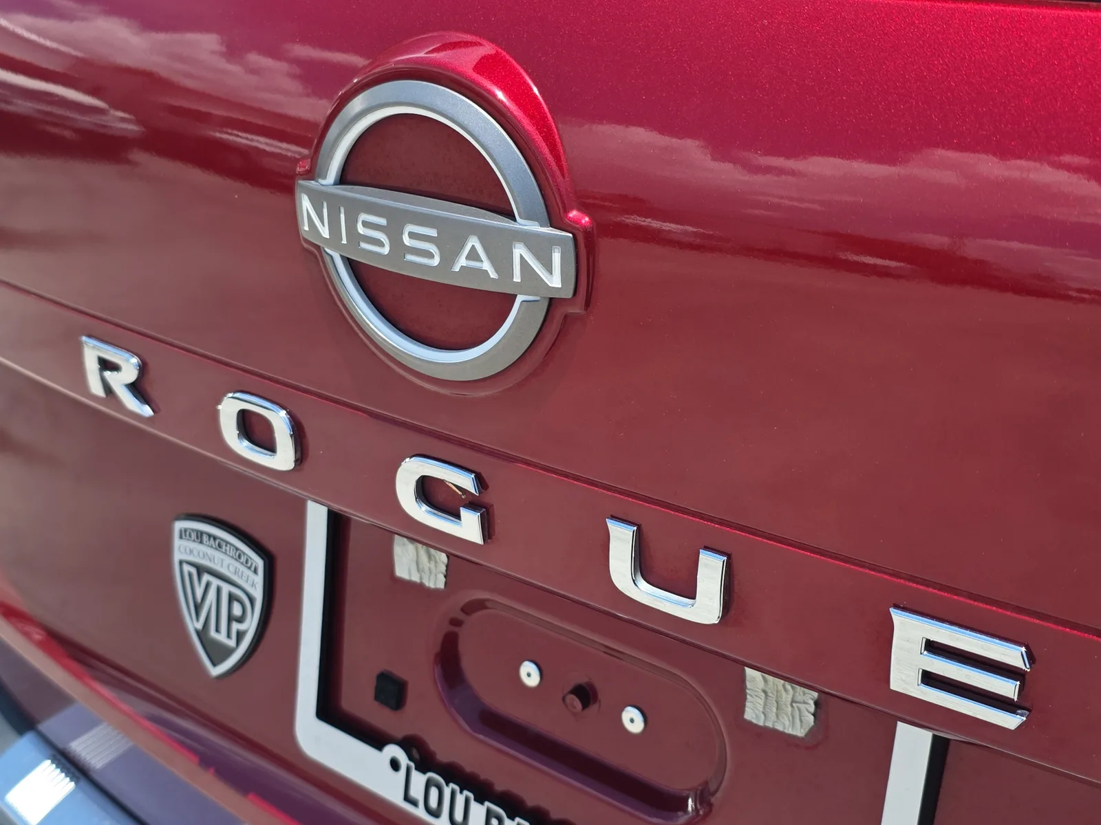 2023 Nissan Rogue SV photo 9