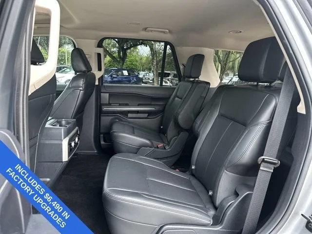 2023 Ford Expedition XLT photo 27