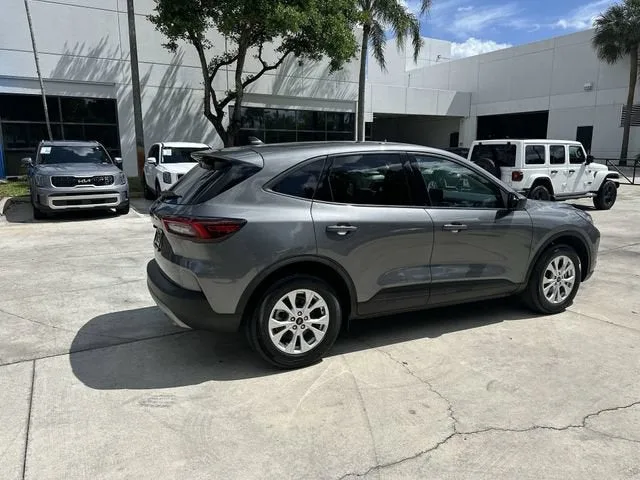 2025 Ford Escape Active photo 38