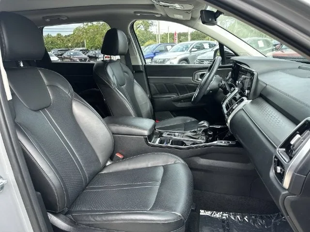 2023 Kia Sorento SX photo 29