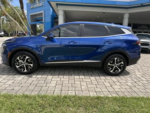 2025 Kia Sportage EX photo 33
