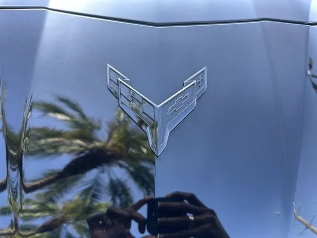2023 Chevrolet Corvette Stingray 2LT photo 10