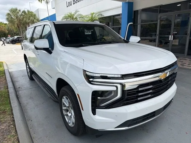 2026 Chevrolet Suburban LS photo 16