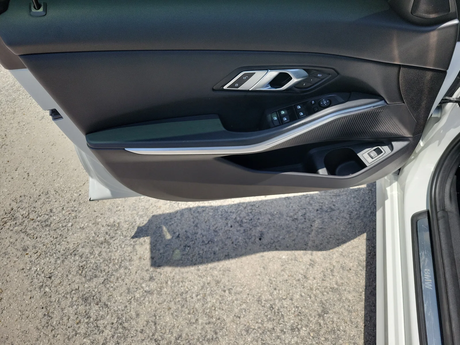 2023 BMW 3 Series 330i photo 22