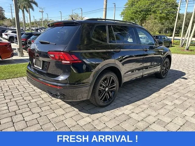 2022 Volkswagen Tiguan SE R-Line Black photo 37