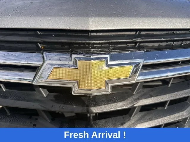 2024 Chevrolet Equinox LS photo 10