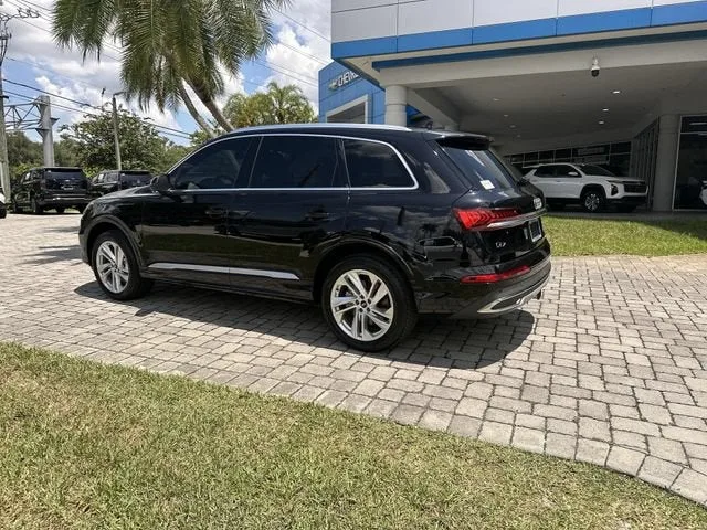 2021 Audi Q7 Premium Plus photo 34