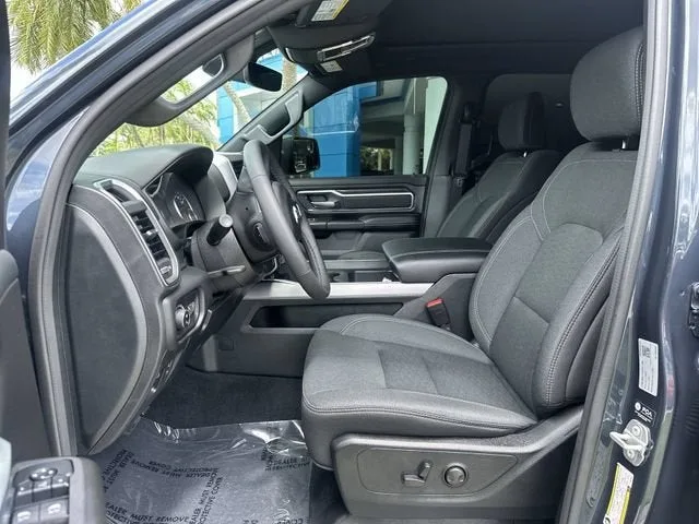 2026 RAM 1500 Big Horn photo 30