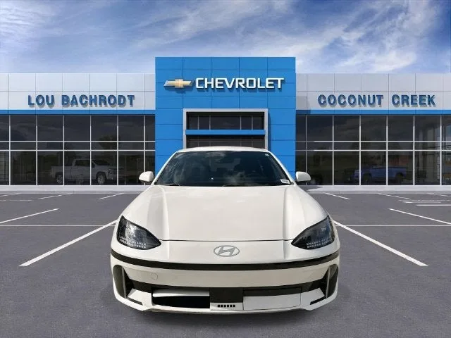 2023 Hyundai IONIQ 6 SEL photo 3