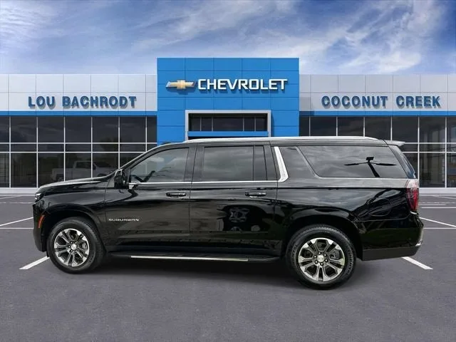 2026 Chevrolet Suburban LS photo 5