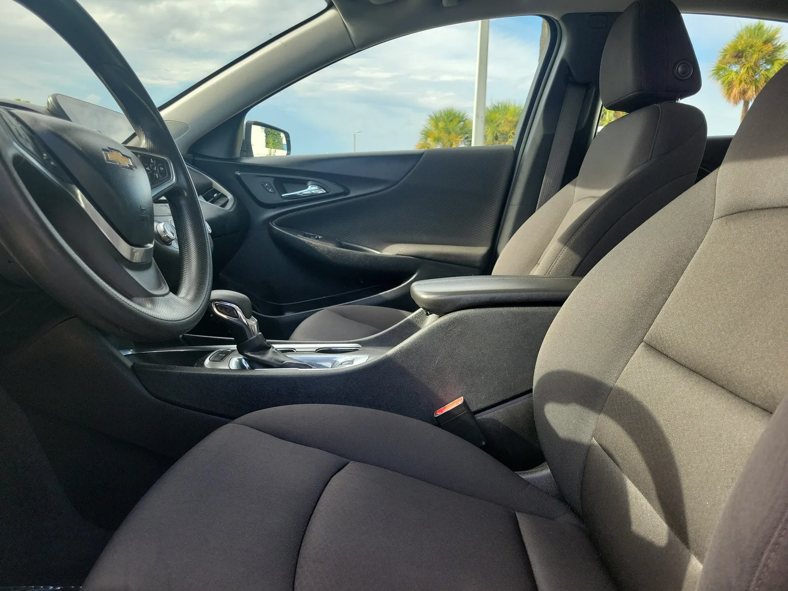 2023 Chevrolet Malibu LT photo 20