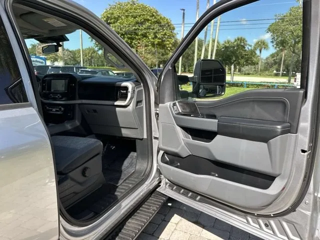 2023 Ford F-150 XL photo 23