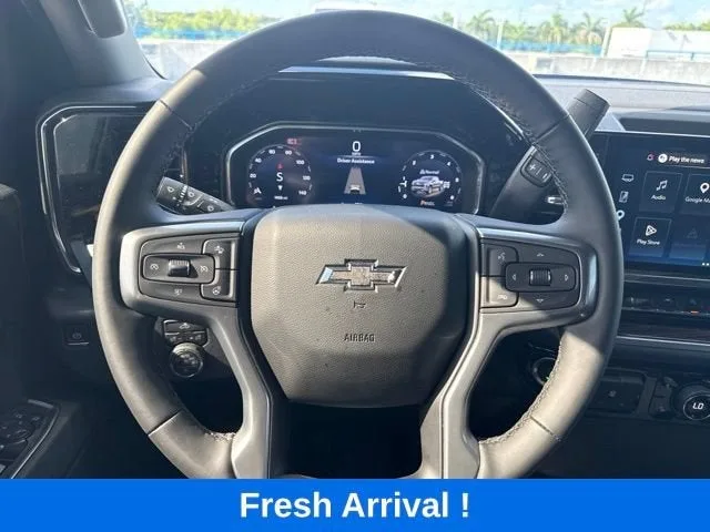 2026 Chevrolet Silverado 1500 RST photo 5