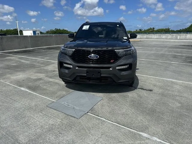 2020 Ford Explorer ST photo 19