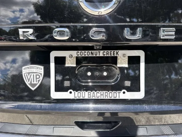 2021 Nissan Rogue SV photo 13