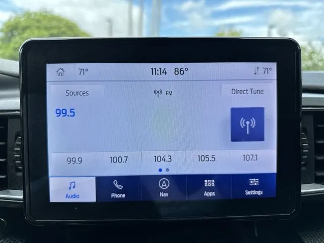2023 Ford Explorer ST-Line photo 25