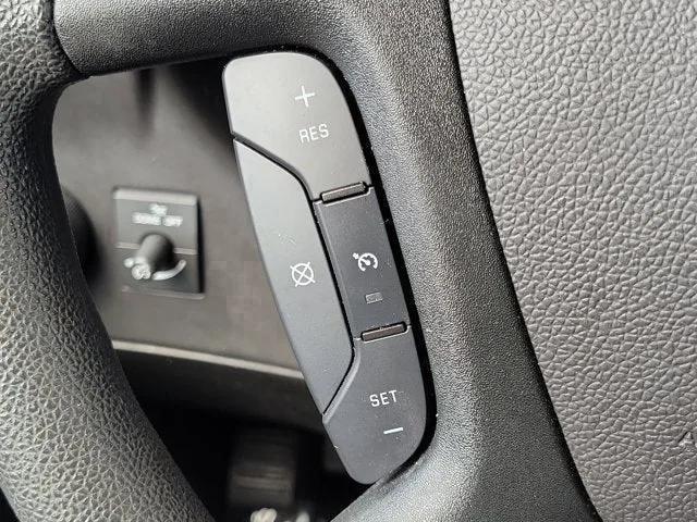 2019 Chevrolet Express Passenger 3500 LT photo 23
