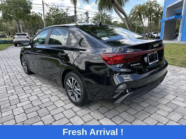 2024 Kia Forte LXS photo 22
