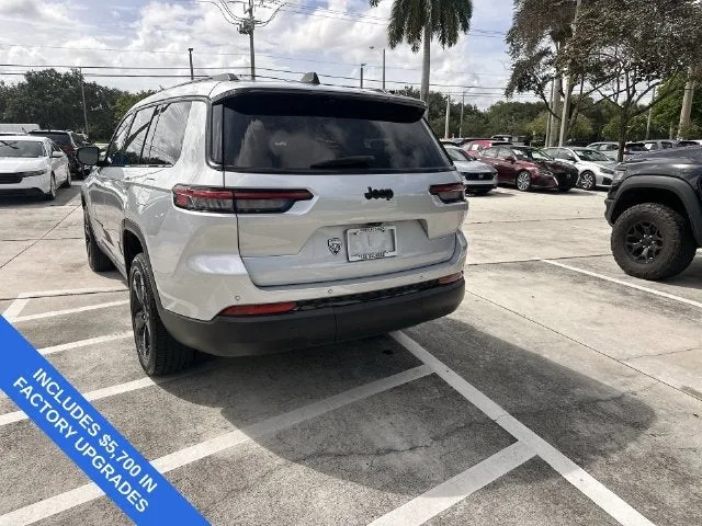 2023 Jeep Grand Cherokee L Altitude photo 35