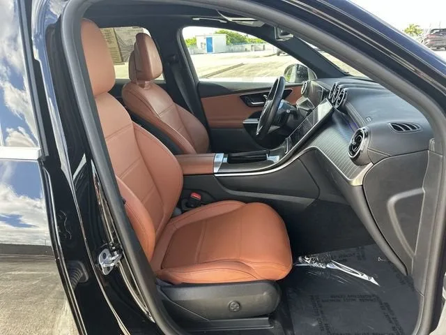 2023 Mercedes-Benz GLC GLC 300 photo 29