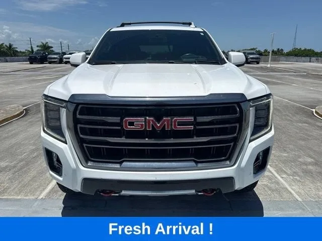 2023 GMC Yukon AT4 photo 20