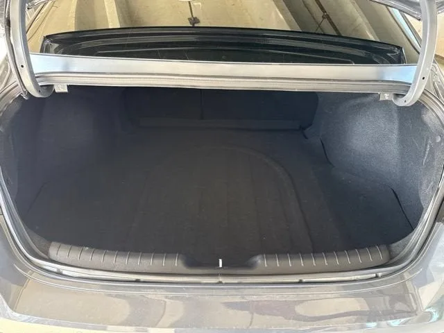 2023 Hyundai Elantra Hybrid Limited photo 4