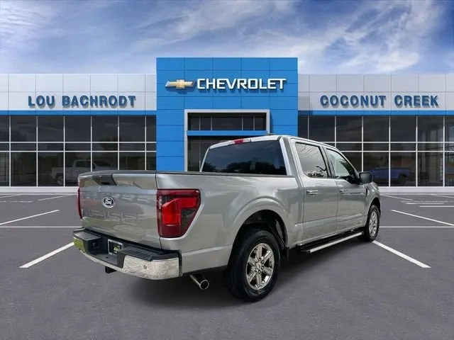 2025 Ford F-150 XLT photo 8