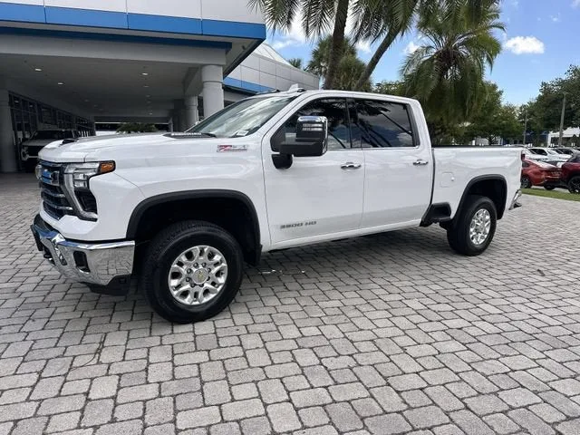 2024 Chevrolet Silverado 3500 HD LTZ photo 31