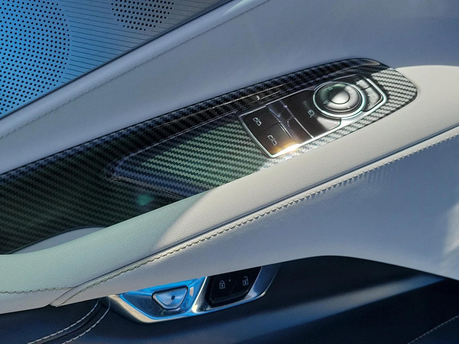 2022 Chevrolet Corvette Stingray 2LT photo 20