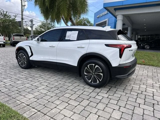2024 Chevrolet Blazer EV LT photo 33