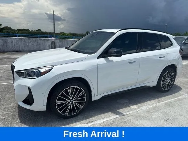 2023 BMW X1