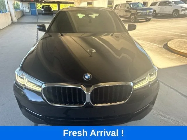 2023 BMW 5 Series 530i xDrive photo 18