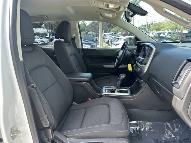 2022 Chevrolet Colorado 2WD LT photo 29