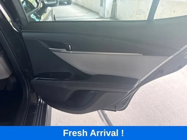 2025 Toyota Camry LE photo 14