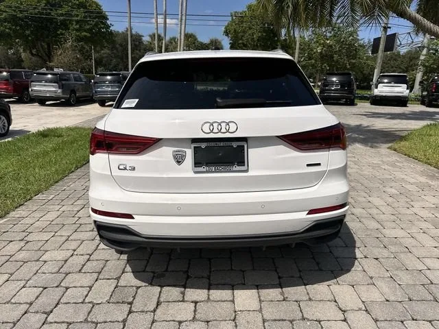 2025 Audi Q3 S line Premium photo 36