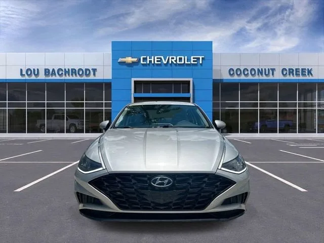 2020 Hyundai Sonata SEL photo 3