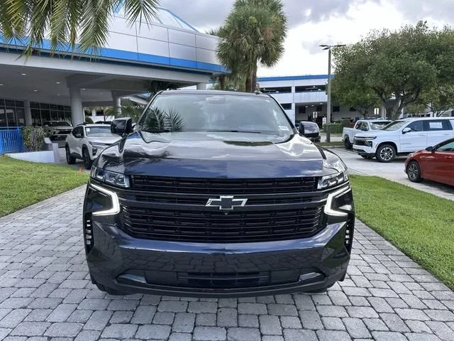 2024 Chevrolet Tahoe RST photo 18