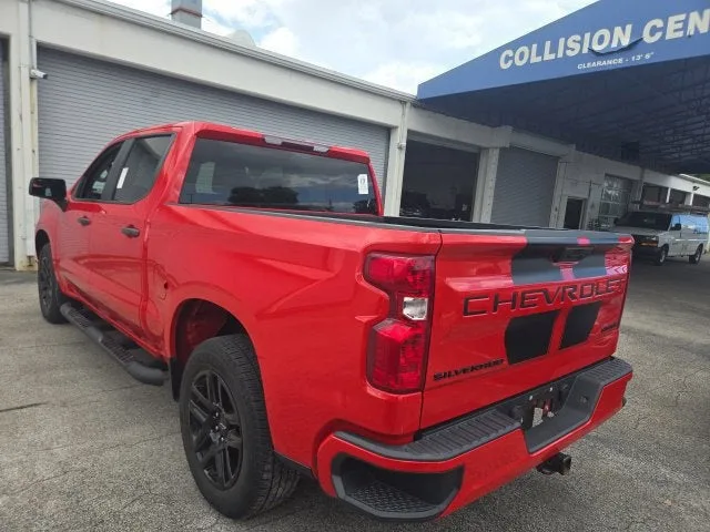 2022 Chevrolet Silverado 1500 Custom photo 7
