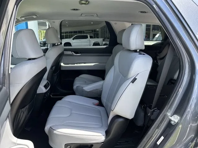 2025 Hyundai Palisade SEL photo 27