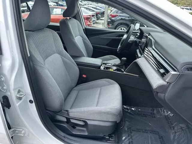 2025 Toyota Camry LE photo 29