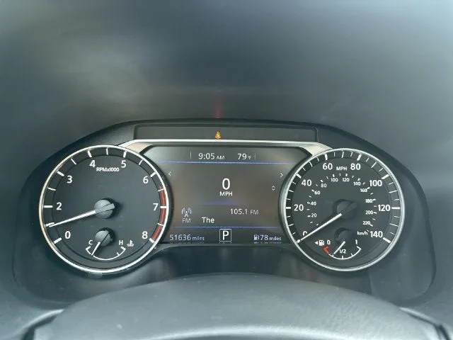 2022 Nissan Altima 2.5 SR photo 26