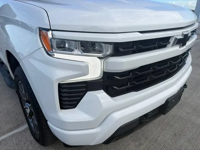 2023 Chevrolet Silverado 1500 RST photo 9