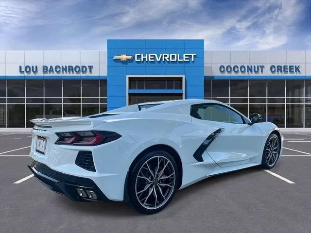 2024 Chevrolet Corvette Stingray 1LT photo 8