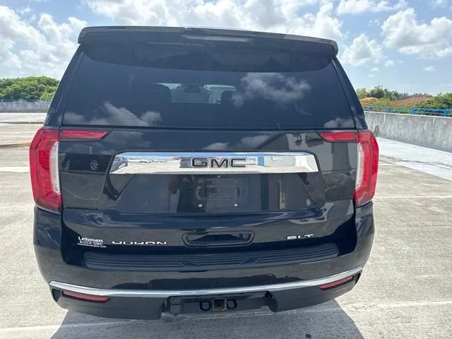 2023 GMC Yukon XL SLT photo 17