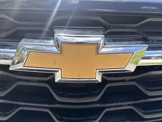 2024 Chevrolet Trax LT photo 10