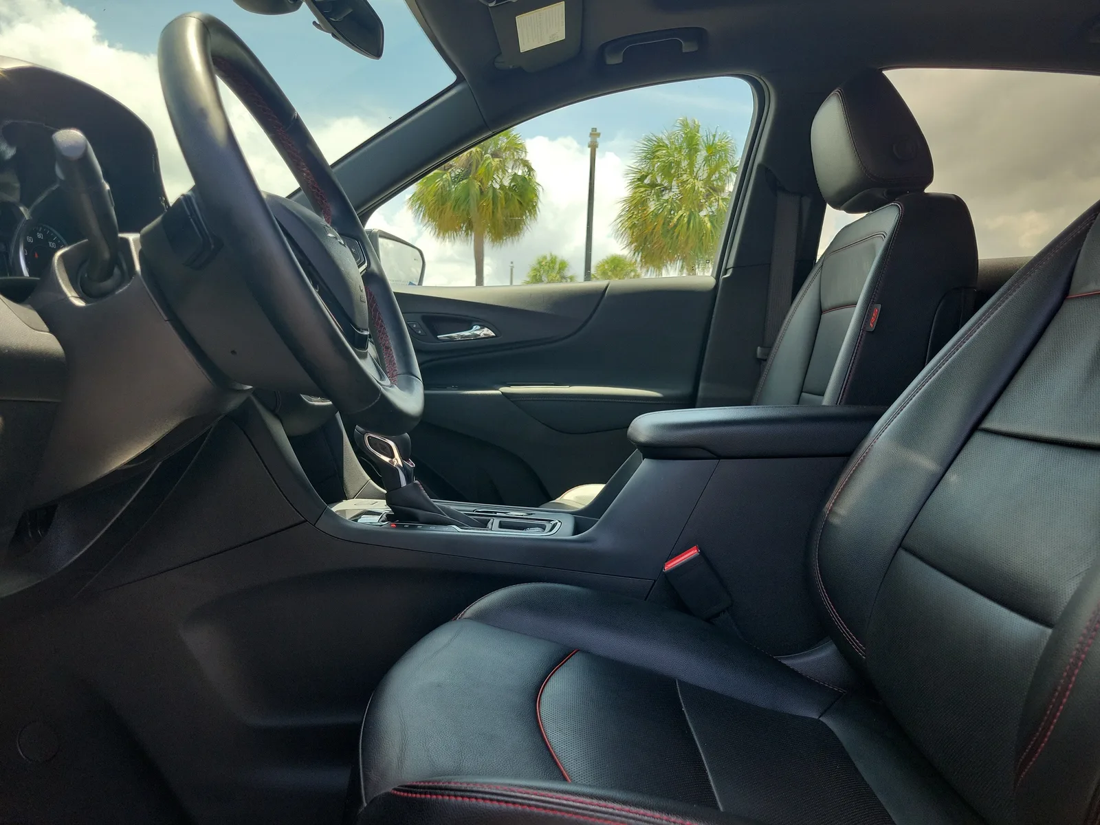 2024 Chevrolet Equinox RS photo 22