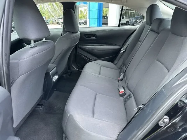 2024 Toyota Corolla LE photo 27