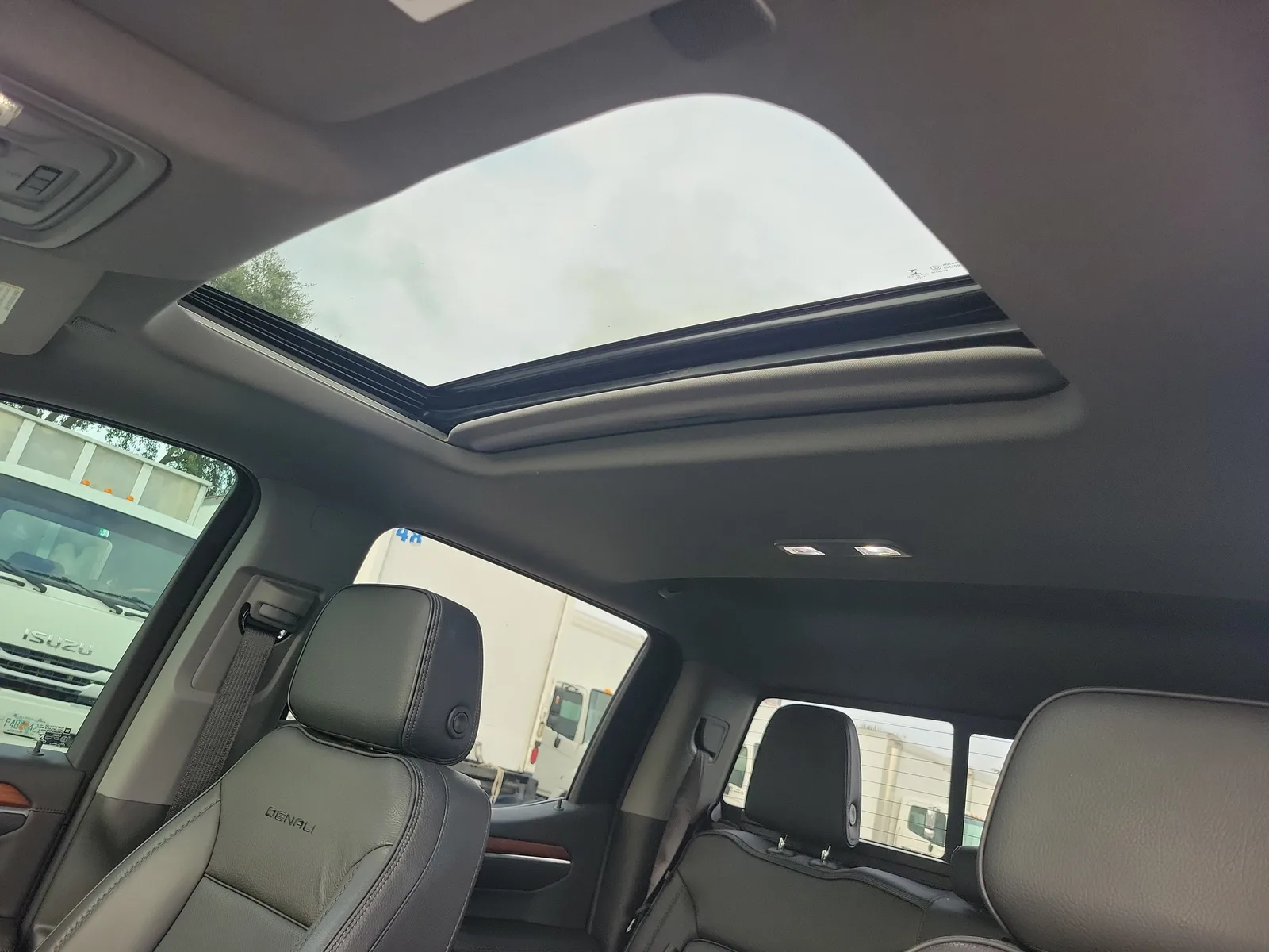 2022 GMC Sierra 1500 Denali photo 25