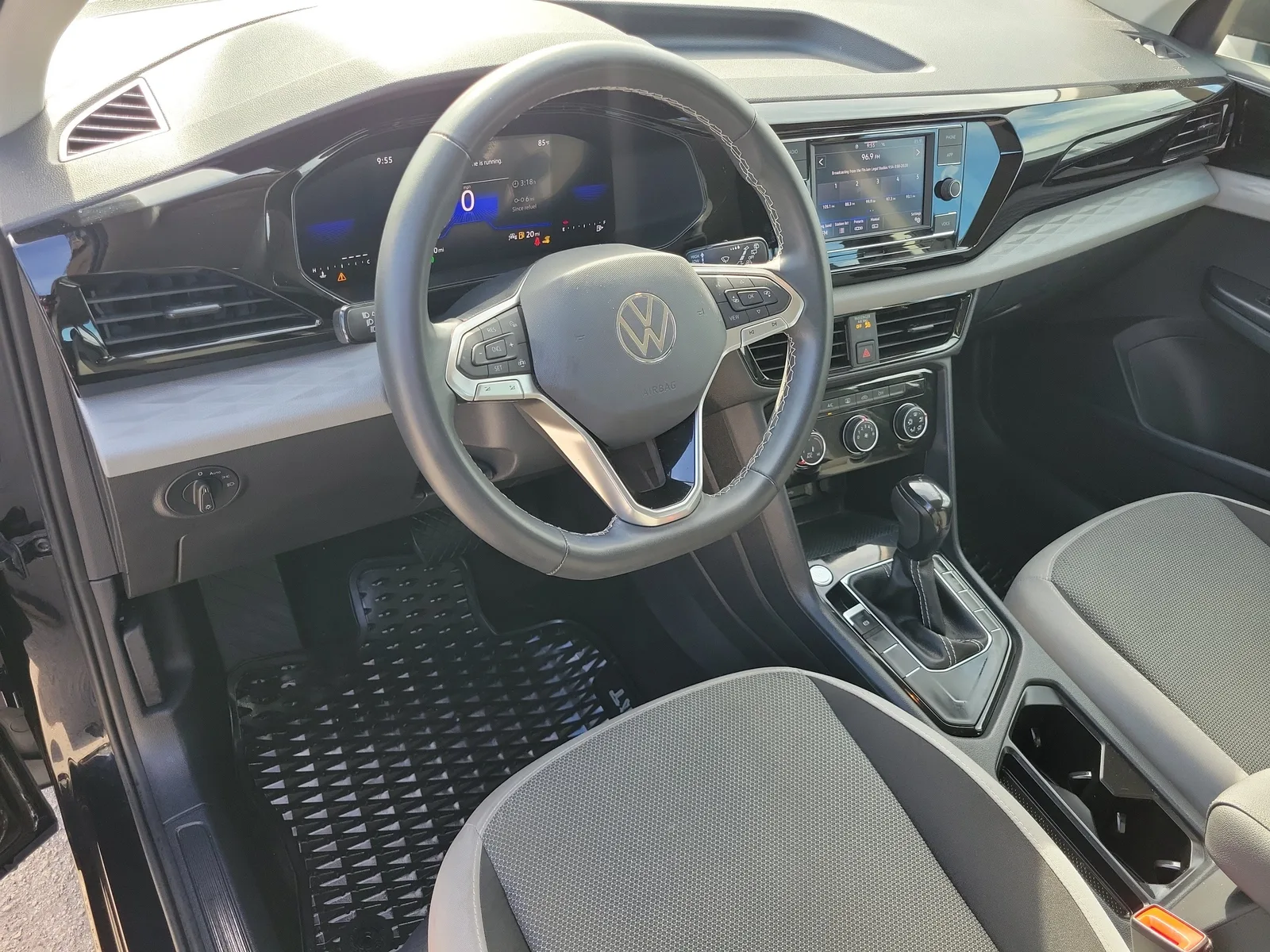 2023 Volkswagen Taos S photo 19